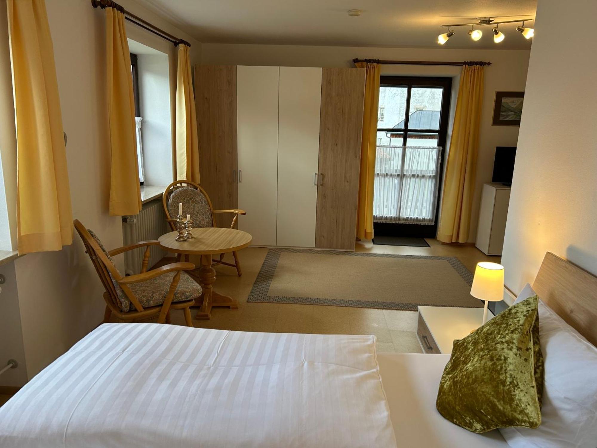 Gut Fallenstein Apartment *